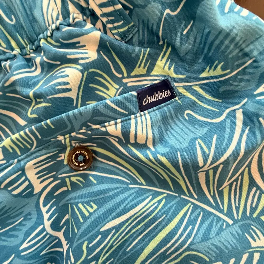 Chubbies Men's Everywear Performance Short Frequent‎ Floaters Small 8’’ inseam